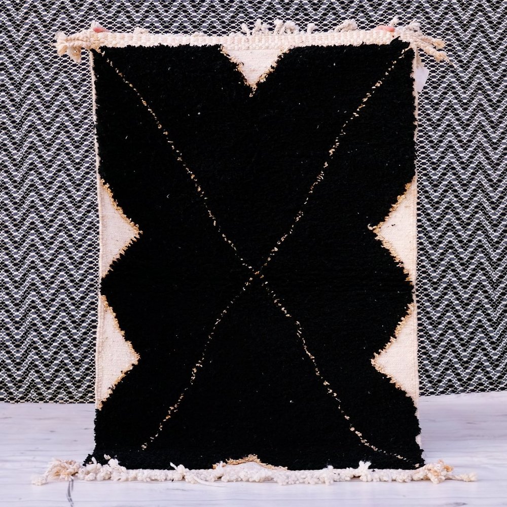 Costum rug - Authentic Moroccan Rug